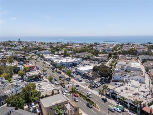 521  Iris  , Corona del Mar, CA