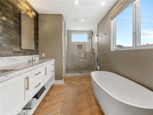 319  Jasmine  , Corona del Mar, CA