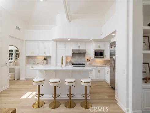 2545  Bungalow   Place, Corona del Mar, CA