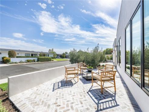 707  Patolita  , Corona del Mar, CA