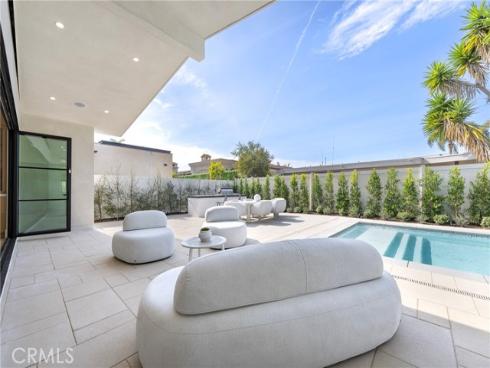 707  Patolita  , Corona del Mar, CA