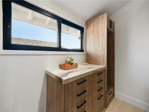 5  Curl  , Corona del Mar, CA