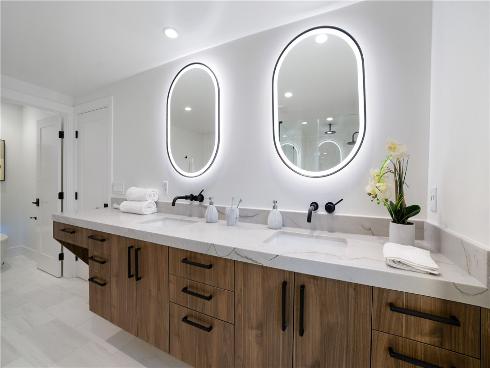 5  Curl  , Corona del Mar, CA