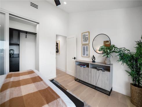 5  Curl  , Corona del Mar, CA