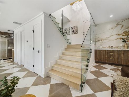 5  Curl  , Corona del Mar, CA