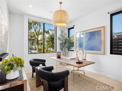 304  Poppy Ave  , Corona del Mar, CA