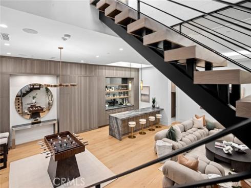 304  Poppy Ave  , Corona del Mar, CA