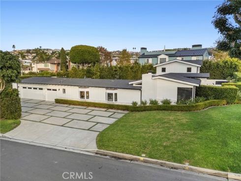 301  Evening Canyon  , Corona del Mar, CA