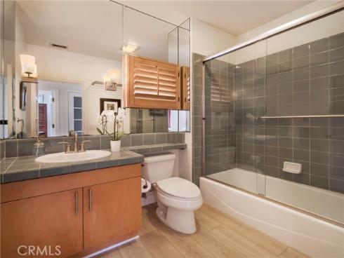 2741  Bungalow   Place, Corona del Mar, CA