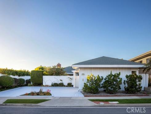 1007  White Sails  , Corona del Mar, CA