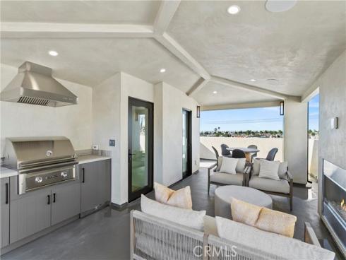615  Poppy   Avenue, Corona del Mar, CA