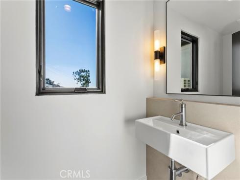 615  Poppy   Avenue, Corona del Mar, CA