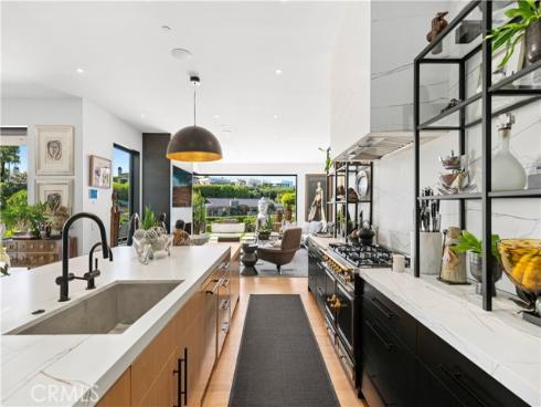 1521  Bayadere Terrace  , Corona del Mar, CA