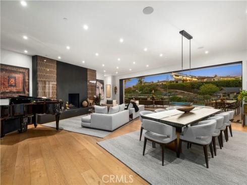 1521  Bayadere Terrace  , Corona del Mar, CA