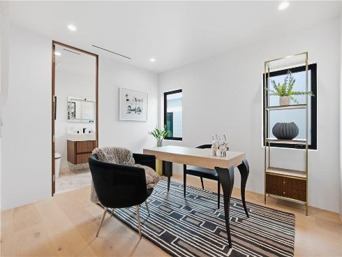 400  Heliotrope  , Corona del Mar, CA