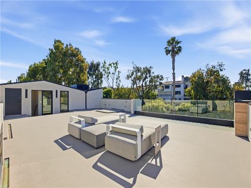 400  Heliotrope  , Corona del Mar, CA