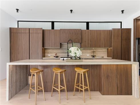 400  Heliotrope  , Corona del Mar, CA