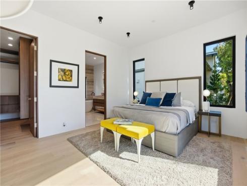 2910  Bayside  , Corona del Mar, CA