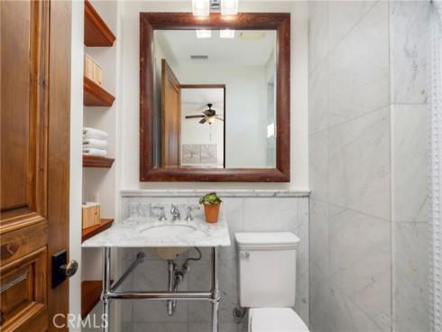 1033  Tiller  , Corona del Mar, CA