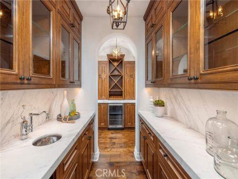 1033  Tiller  , Corona del Mar, CA