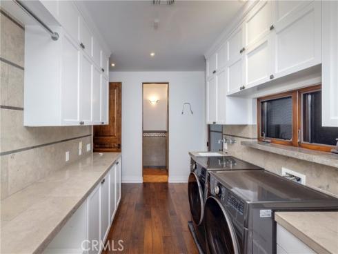 1033  Tiller  , Corona del Mar, CA