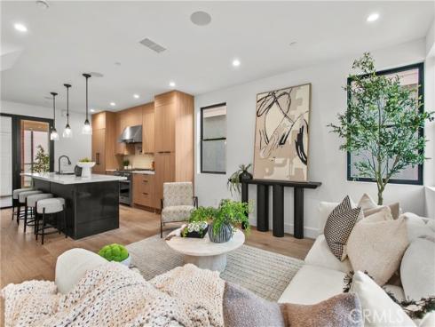 603  Larkspur Ave.  , Corona del Mar, CA