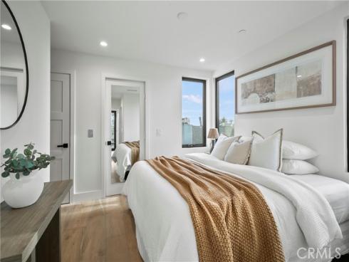 603  Larkspur Ave.  , Corona del Mar, CA