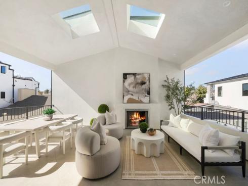 512  Marigold   Avenue, Corona del Mar, CA