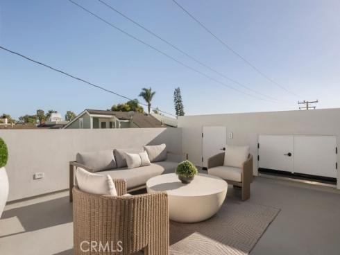 512  Marigold   Avenue, Corona del Mar, CA