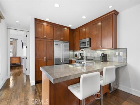 417  Poinsettia   Avenue, Corona del Mar, CA