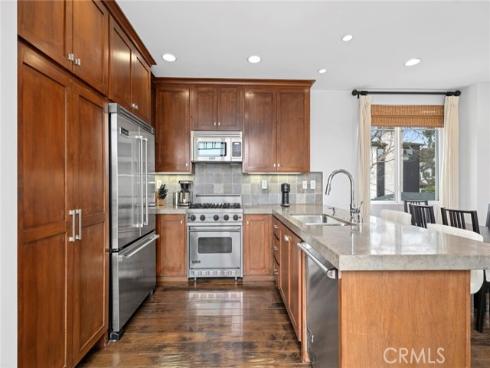 417  Poinsettia   Avenue, Corona del Mar, CA