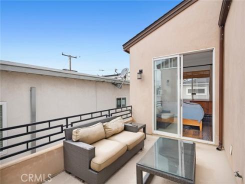 417  Poinsettia   Avenue, Corona del Mar, CA