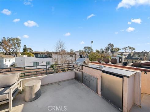 417  Poinsettia   Avenue, Corona del Mar, CA