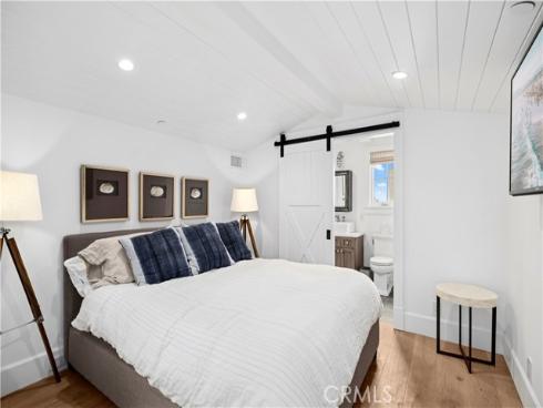 718  Poinsettia  , Corona del Mar, CA