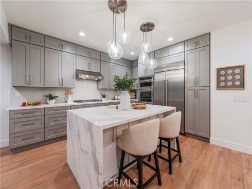 35 Beachcomber Drive, Corona del Mar, CA