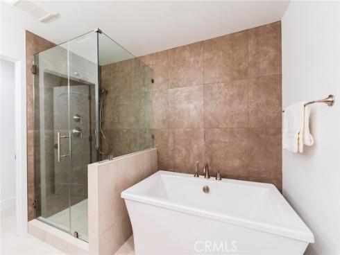 35 Beachcomber Drive, Corona del Mar, CA