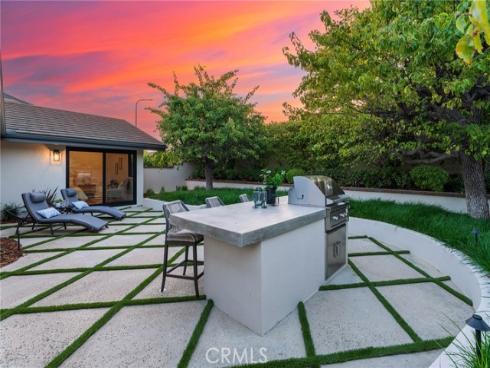 35 Beachcomber Drive, Corona del Mar, CA
