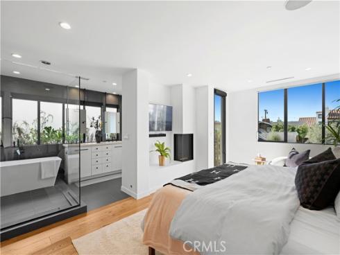 608 Orchid Avenue, Corona del Mar, CA