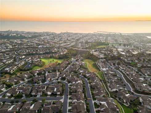 5  Curl  , Corona del Mar, CA