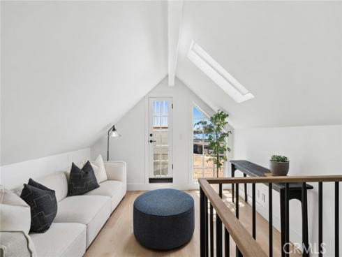 1927  Bayside   Drive, Corona del Mar, CA