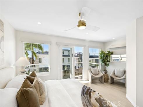 2520  Seaview   Avenue, Corona del Mar, CA