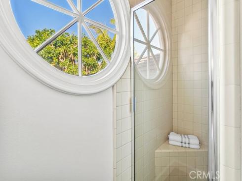 19  Harbor Pointe  , Corona del Mar, CA