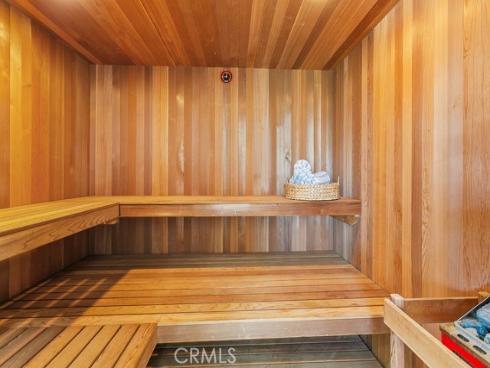 19  Harbor Pointe  , Corona del Mar, CA