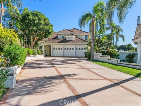 19  Harbor Pointe  , Corona del Mar, CA