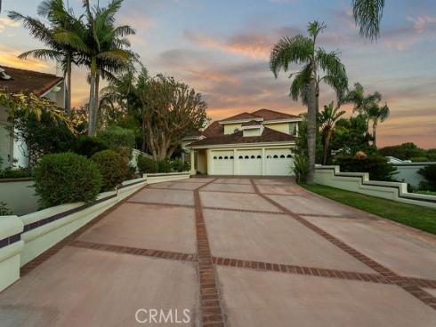 19  Harbor Pointe  , Corona del Mar, CA