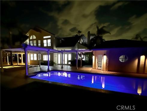 19  Harbor Pointe  , Corona del Mar, CA