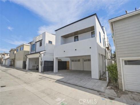 605  Carnation  , Corona del Mar, CA