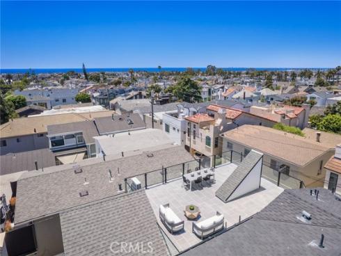 717  Orchid  1-2  Avenue, Corona del Mar, CA