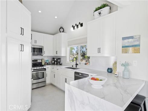 423  Poppy  , Corona del Mar, CA