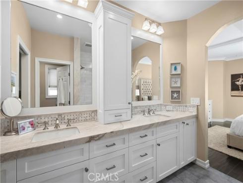 423  Poppy  , Corona del Mar, CA